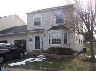 324 Aronimink Dr, Royersford, PA 19468