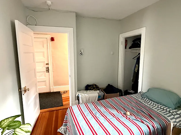 108 Winthrop Rd #5 — Photo 13