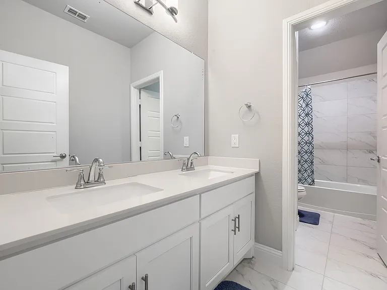 929 Newcastle Dr — Photo 21