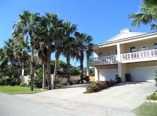 208 W Campeche St #B, South Padre Island, TX 78597
