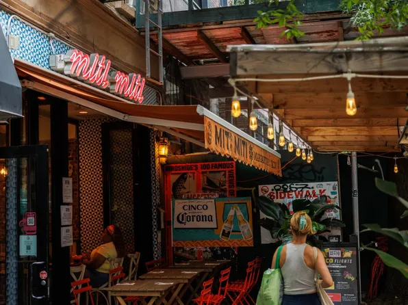 500 Degraw Street image 17 of 20