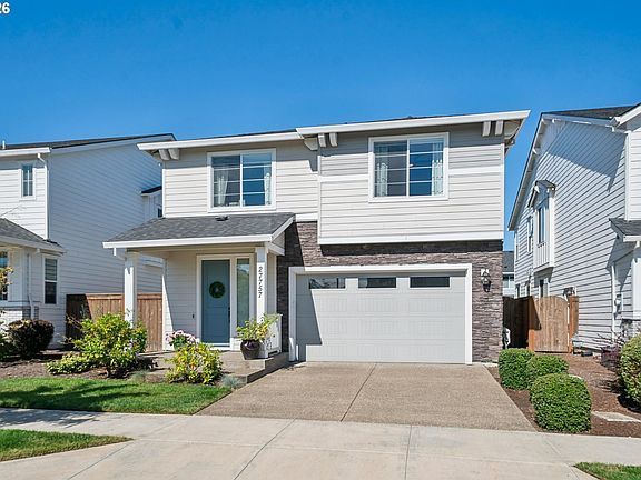 2nd image of 27757 SW Alder Ln