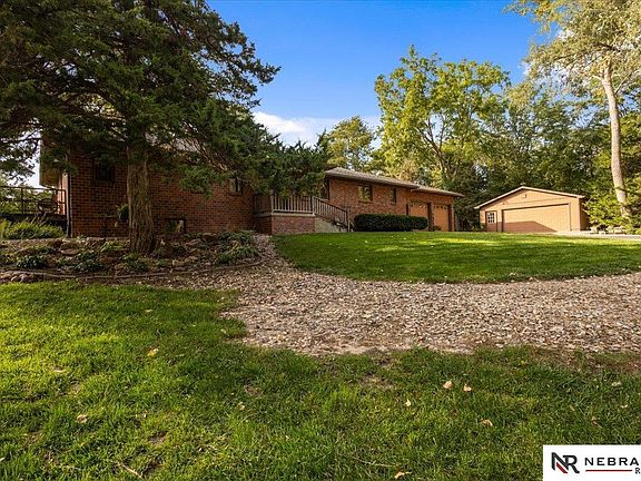 2nd image of 2101 Pinto Rd