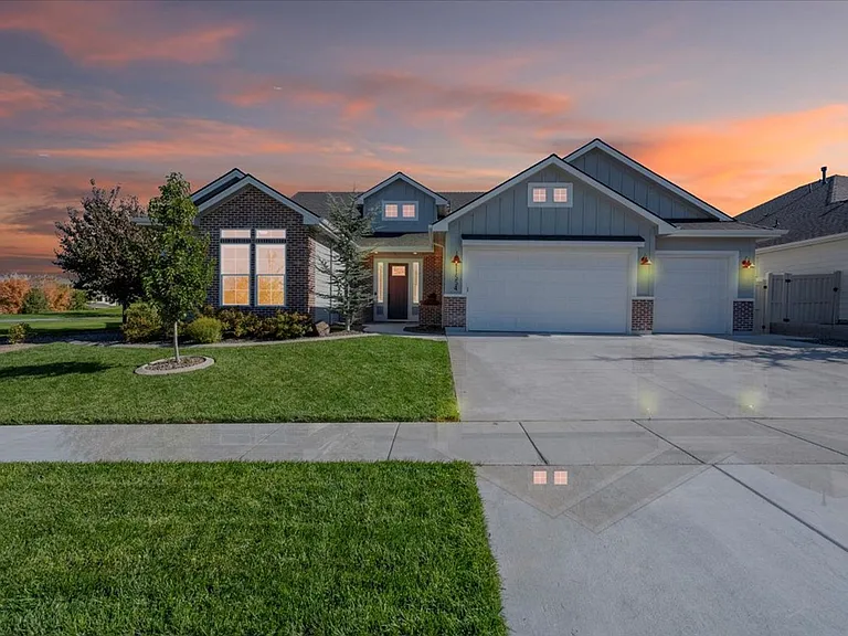 11554 W Buteo Dr — Photo 32