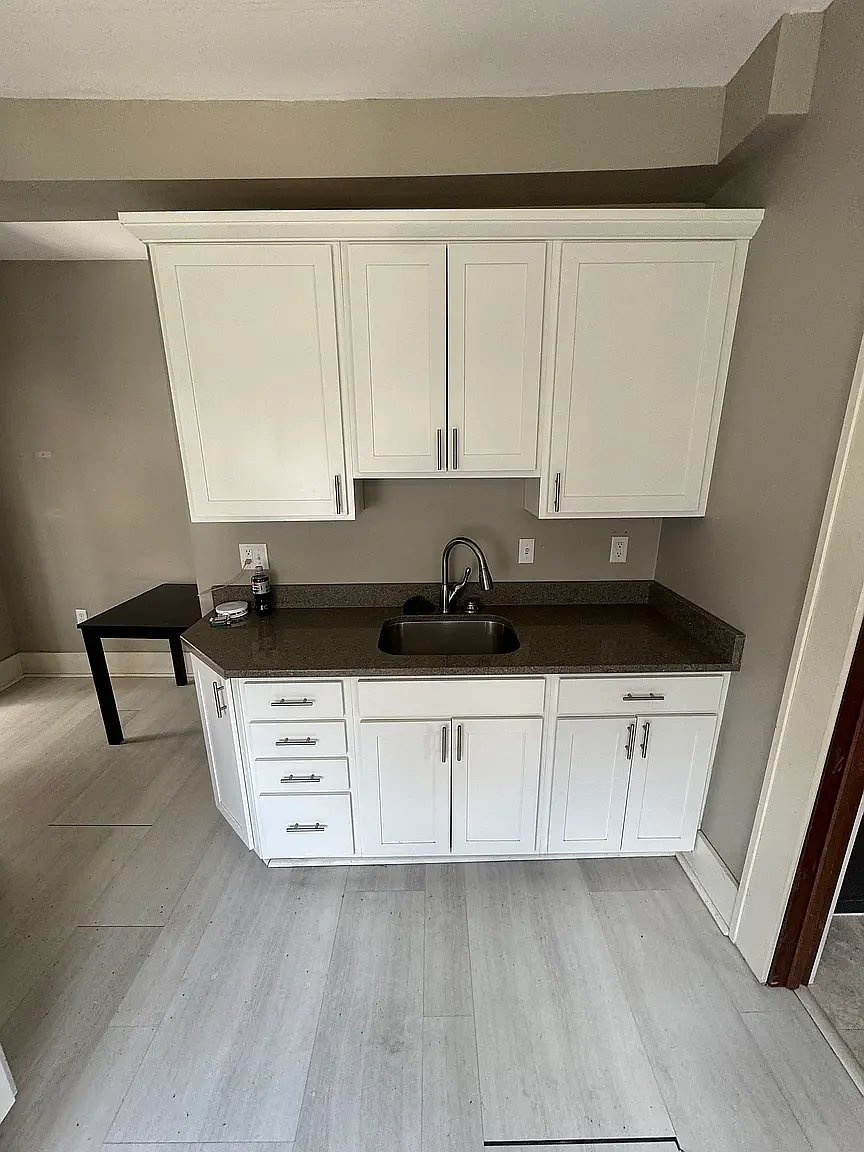 Studio, 550 sqft, $1,050 — Photo 4