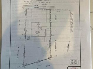 263 Blue Point Rd W, Holtsville, NY 11742