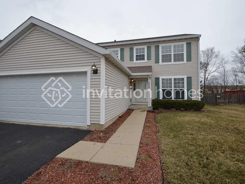 552 Alcott Ln