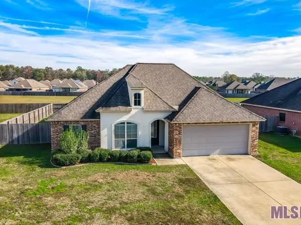 17598 Feather Ridge Dr, Prairieville, LA 70769