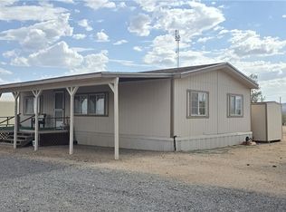 3453 N Lakeside Rd, Golden Valley, AZ 86413