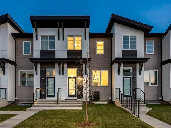 474 NW Seton Cir SE #605, Calgary, AB T3M 3P6