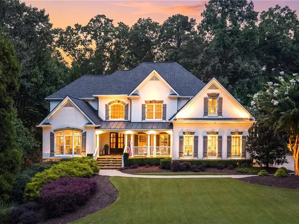 240 Pembrook Pl, Roswell, GA 30075