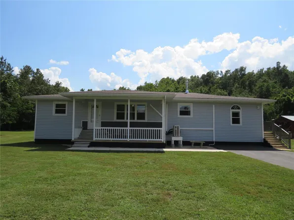 81 County Road 702, Ellington, MO 63638