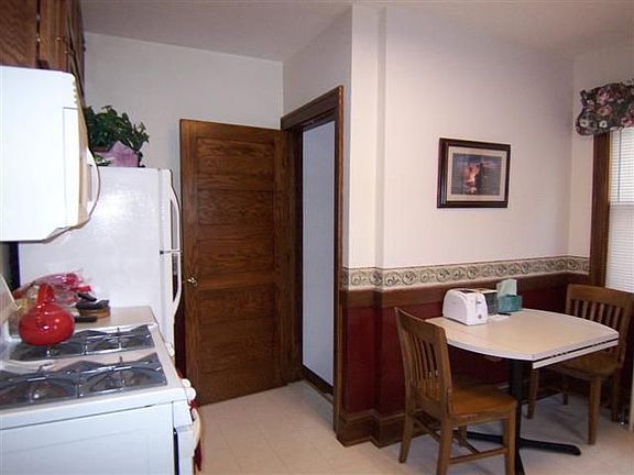 Main floor kitchen