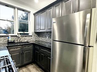 41-24 63rd St #2, Woodside, NY 11377