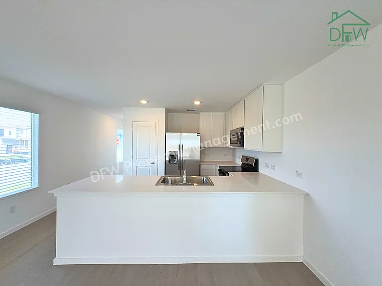 6220 Sandpiper Way — Photo 5