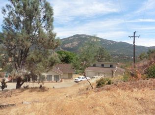 36842 Lodge Rd, Tollhouse, CA 93667