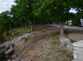 79 Grand Cove Rd, Sunrise Beach, MO 65079