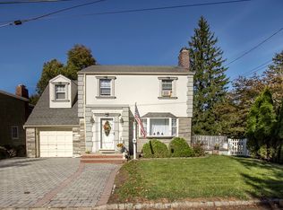 1 Robertson Rd, West Orange, NJ 07052