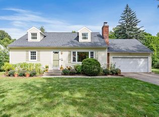 55 Case Pkwy, Burlington, VT 05401