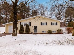 33 Gorwin Dr, Medway, MA 02053