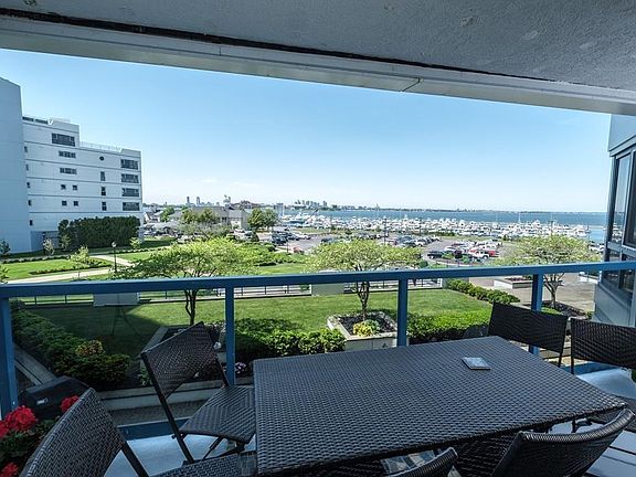 4th image of 1001 Marina Dr APT 203