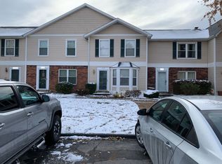 1719 Florine Blvd, Saint Charles, MO 63303