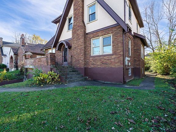3rd image of 1519 Franklin Ave