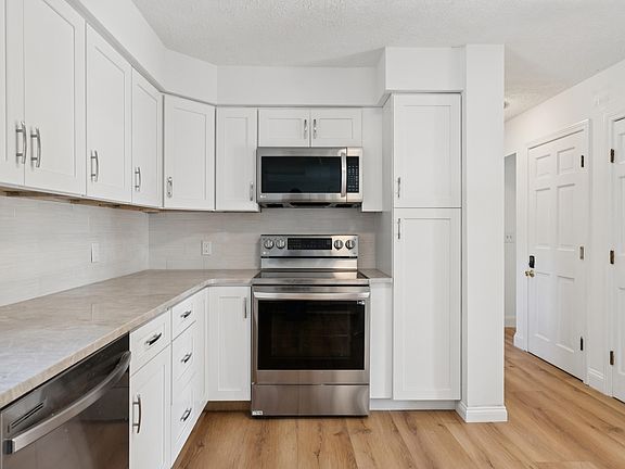 4th image of 17 Chestnut Drive