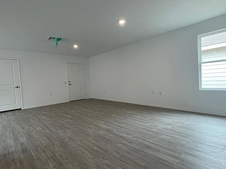 4506 Zoe Pass — Photo 22