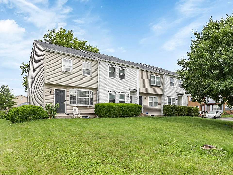 2588 Sandbury Blvd