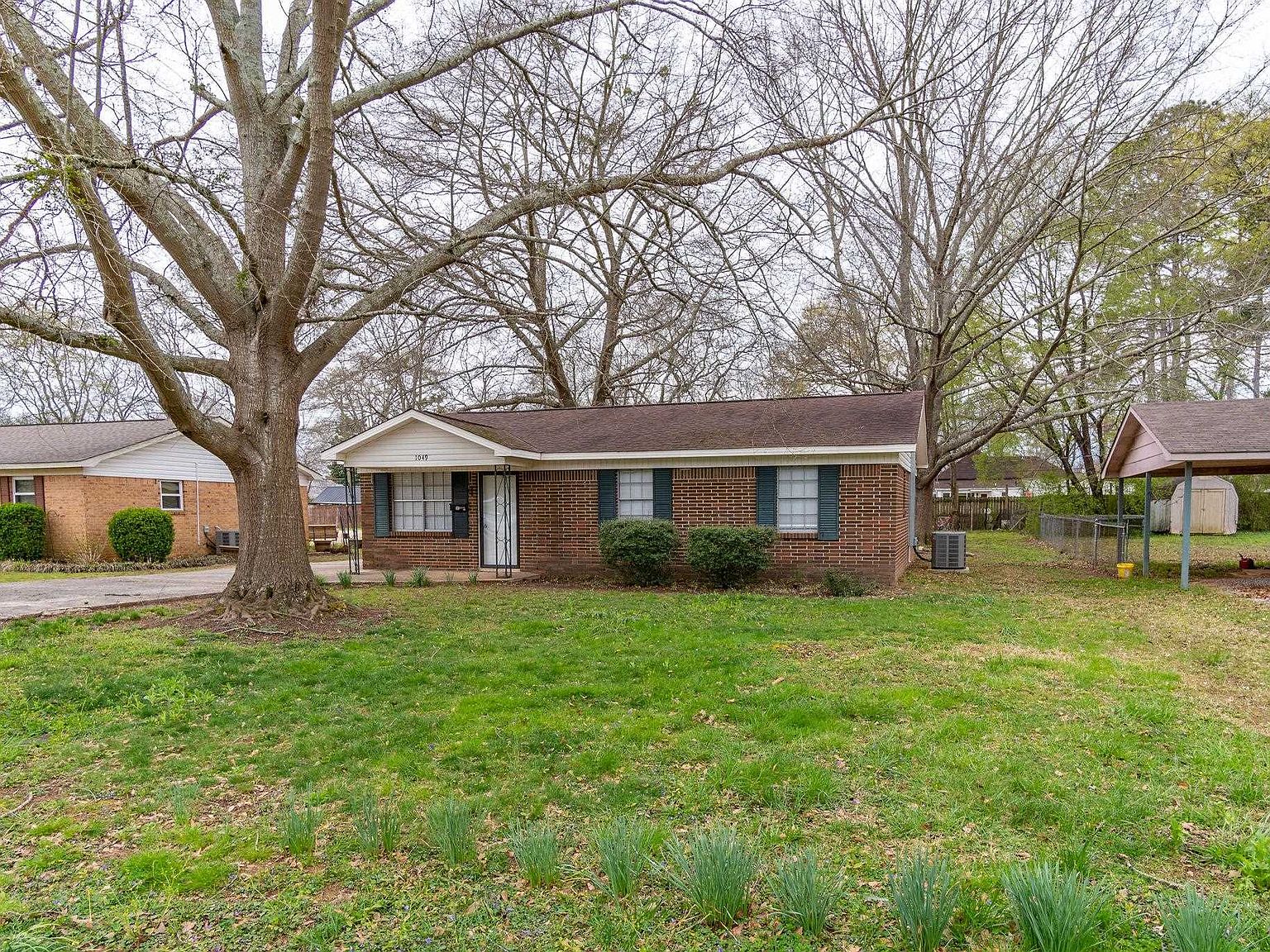 1049 Seminary St, Moulton, AL 35650 Zillow