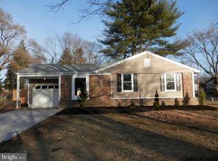 2418 Arden Rd, Cinnaminson, NJ 08077