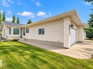 Mcleod Ridge, Edmonton, AB T5Y 2S7