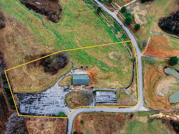 3rd image of 60 The Trace Dr Lot 38