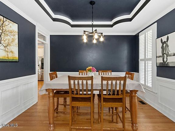 5th image of 732 Parkridge Drive