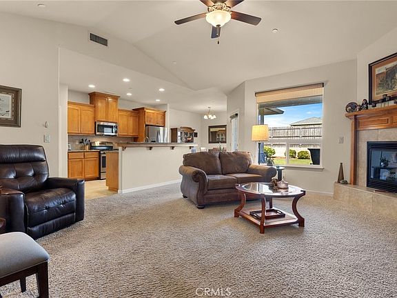 3rd image of 2866 Wingfield Ave