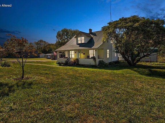 2nd image of 5127 White Oak Rd