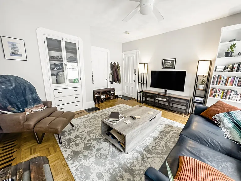 55 Hall Ave #2R — Photo 3