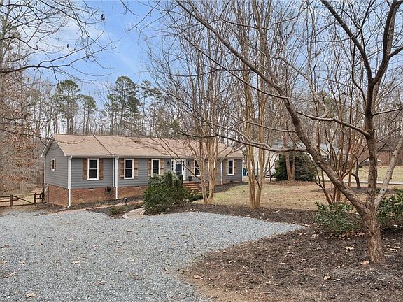 4th image of 5015 Renville Dr