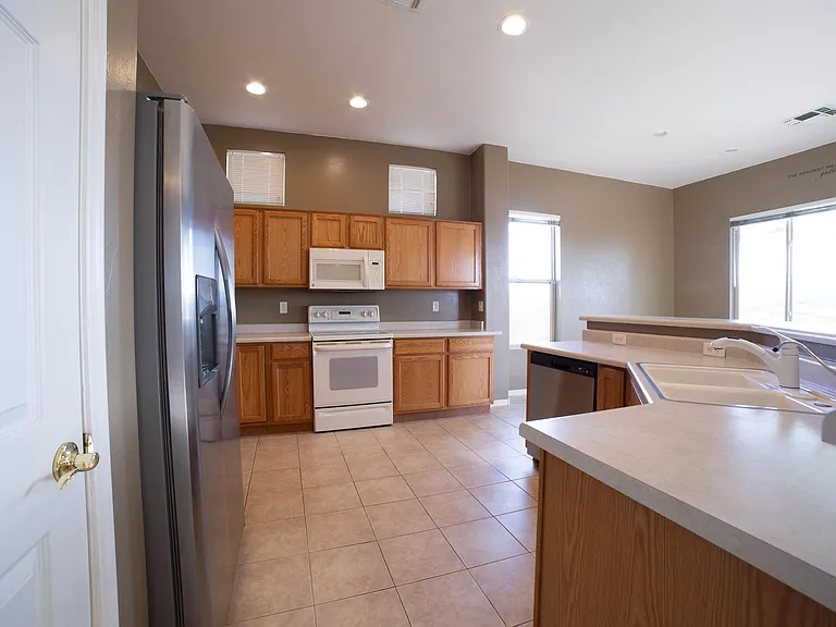14976 S Camino Rio Puerco — Photo 8