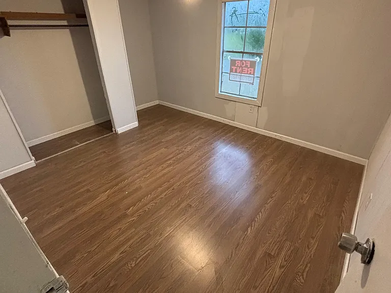 1441 Pebble Dr — Photo 5