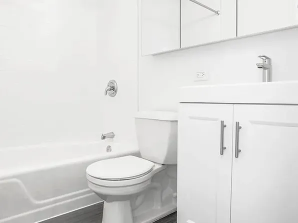 2600 Netherland Avenue image 5 of 22