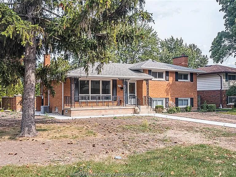 photo taken prior to landscaping
