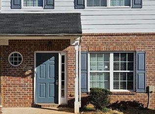 325 Brookview Dr, Riverdale, GA 30274