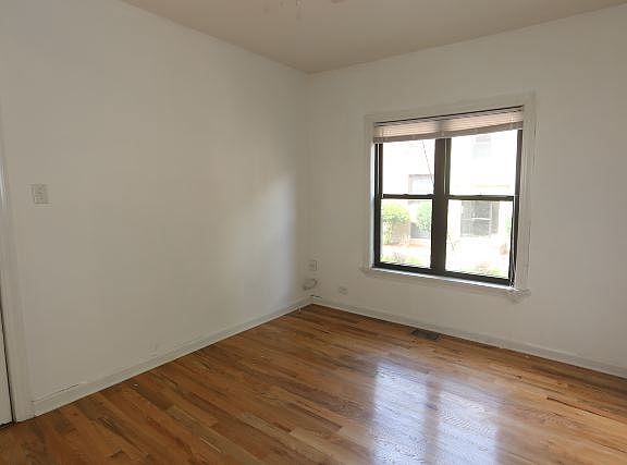 5th image of 817 W Waveland Ave APT 1N
