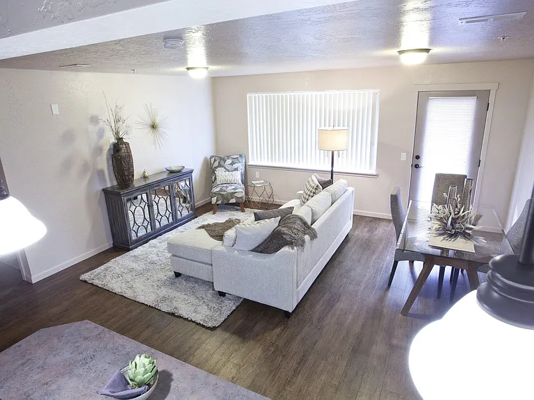 Residence at Mill River — Photo 44