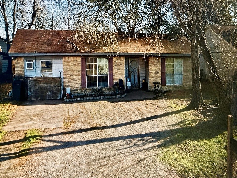 1st image of 212 N 8th St