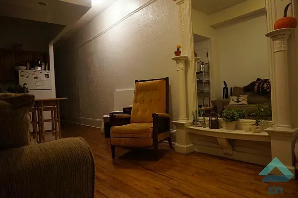 Rented by EXR | media 13