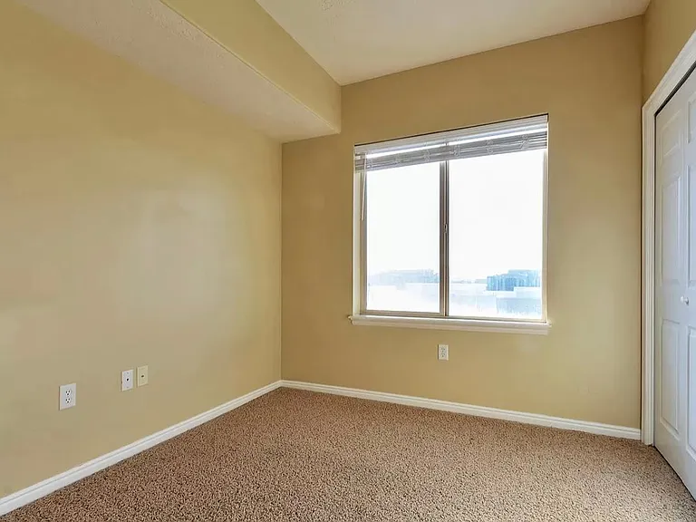 165 W Albion Village Way S #301 — Photo 13