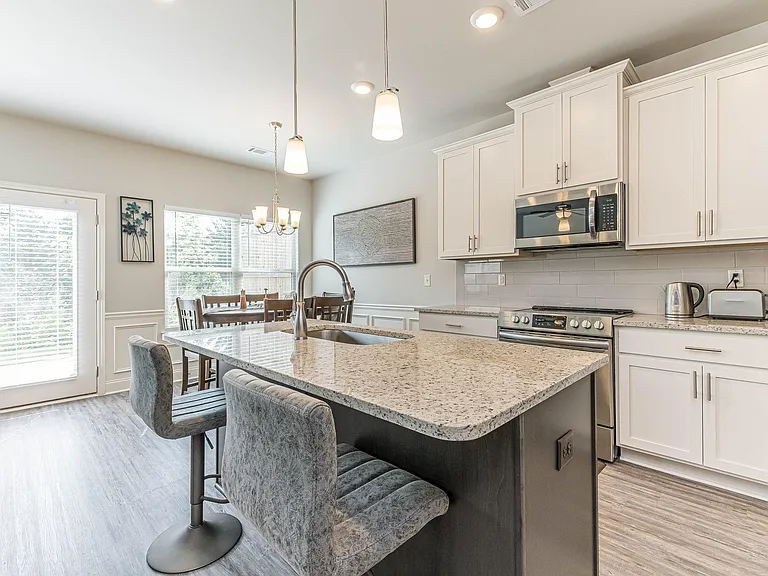 1380 Sugar Glen Ct — Photo 26